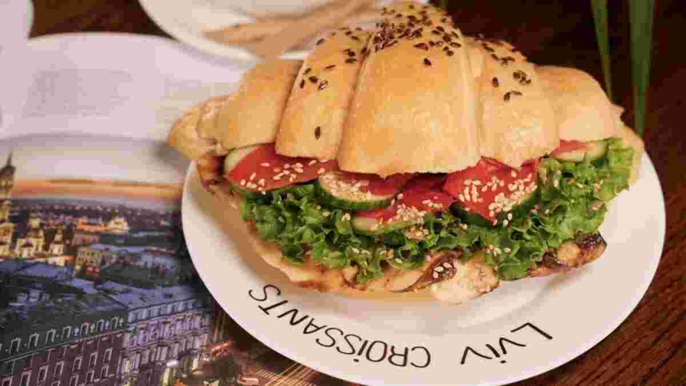 Інвестори вкладуть €200 000 у відкриття першої пекарні Lviv Croissants в Норвегії